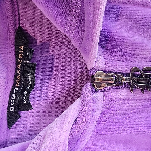 BCBGMAxazria Y2k Purple velvet hoodie jacket - Picture 3 of 11